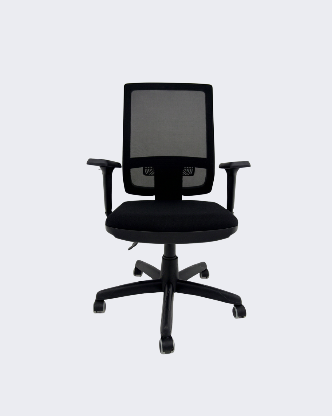 Cadeira Presidente Brizza Giratória BackSystem NR17 com Braços Shift 3D Assento Poliéster Plaxmetal Preta