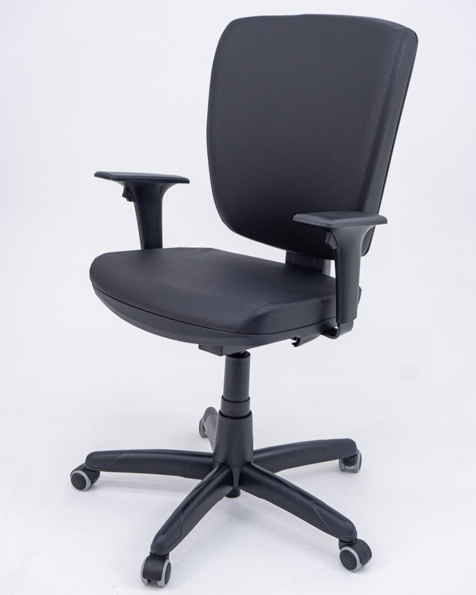 Cadeira Escritório Altrix Espaldar Alto Back Couro Eco Preto - Imagem 6